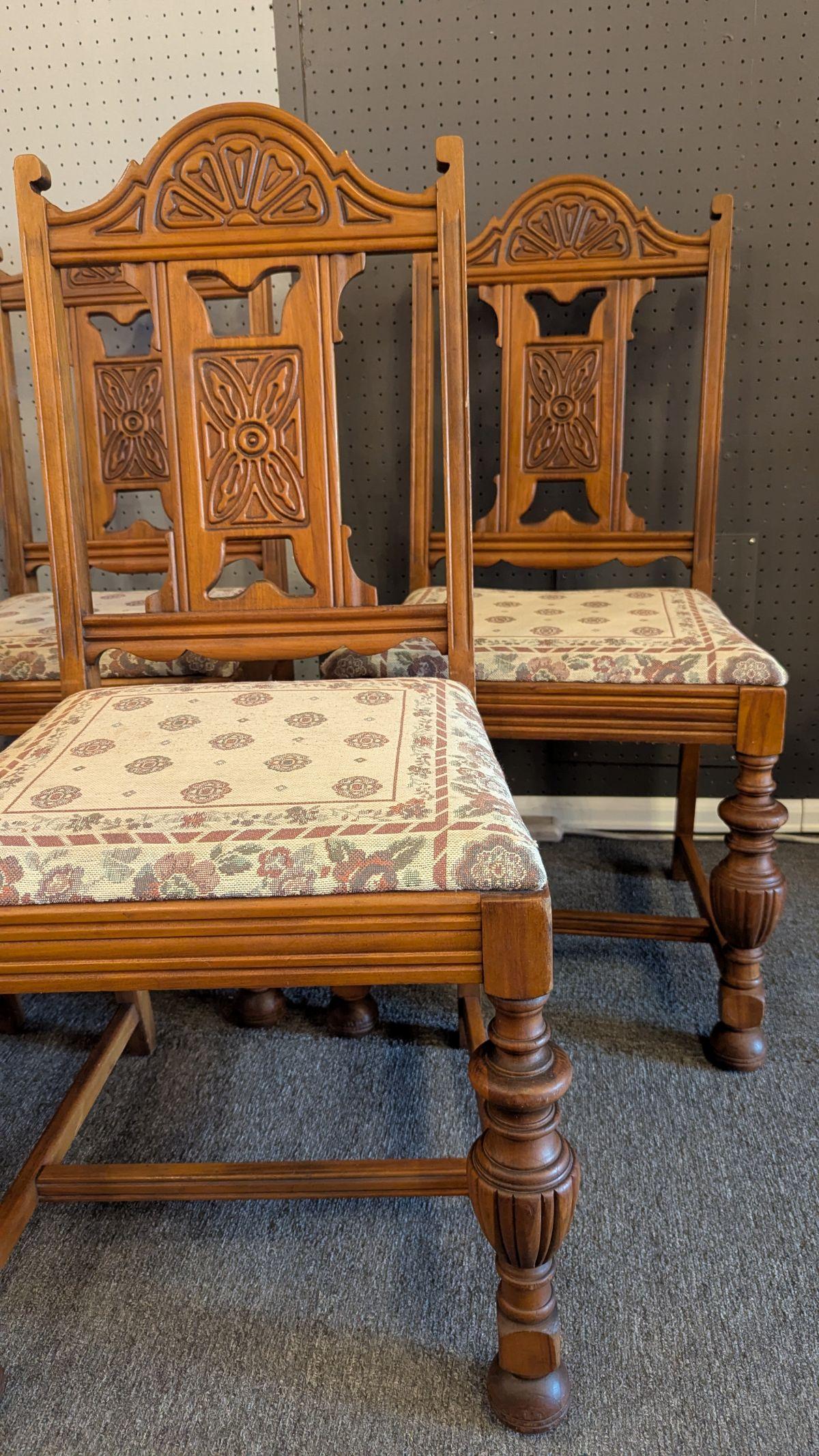 Tudor Jacobean Dining Table and 6 Chairs For Sale 8