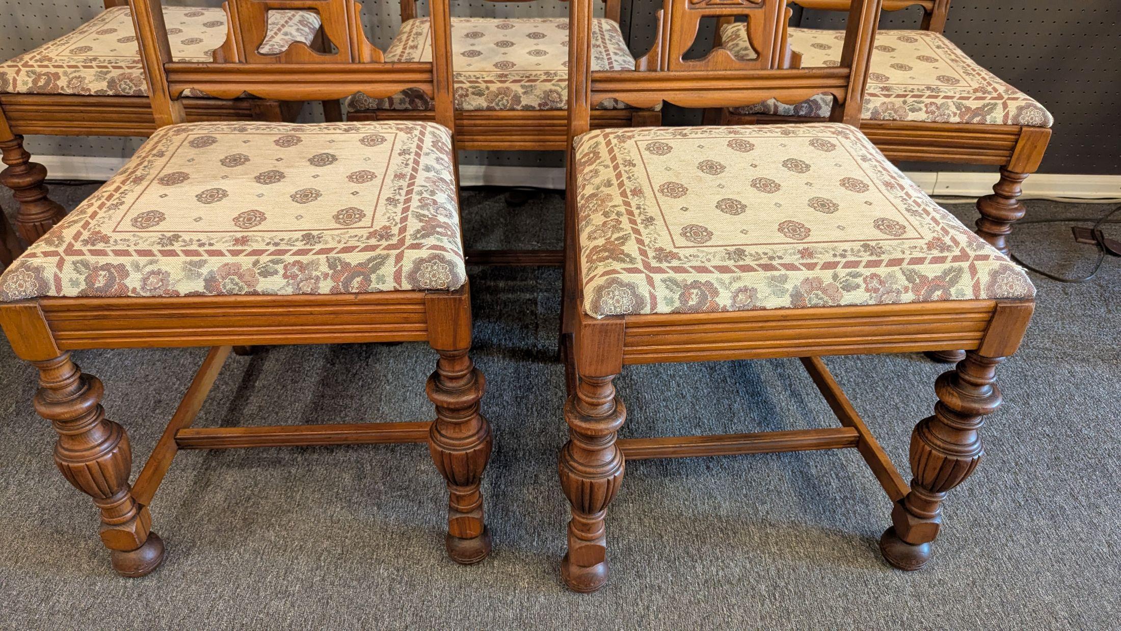 Tudor Jacobean Dining Table and 6 Chairs For Sale 11