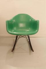 Charles Eames rocking chair Apple green