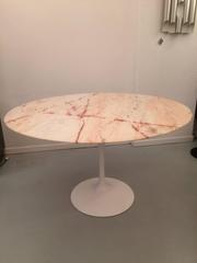 Eero Saarinen Tulip Pink Marble Dining Table