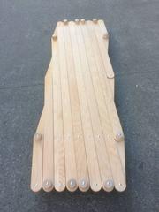 Kurt Thut „Scissor“ Bett