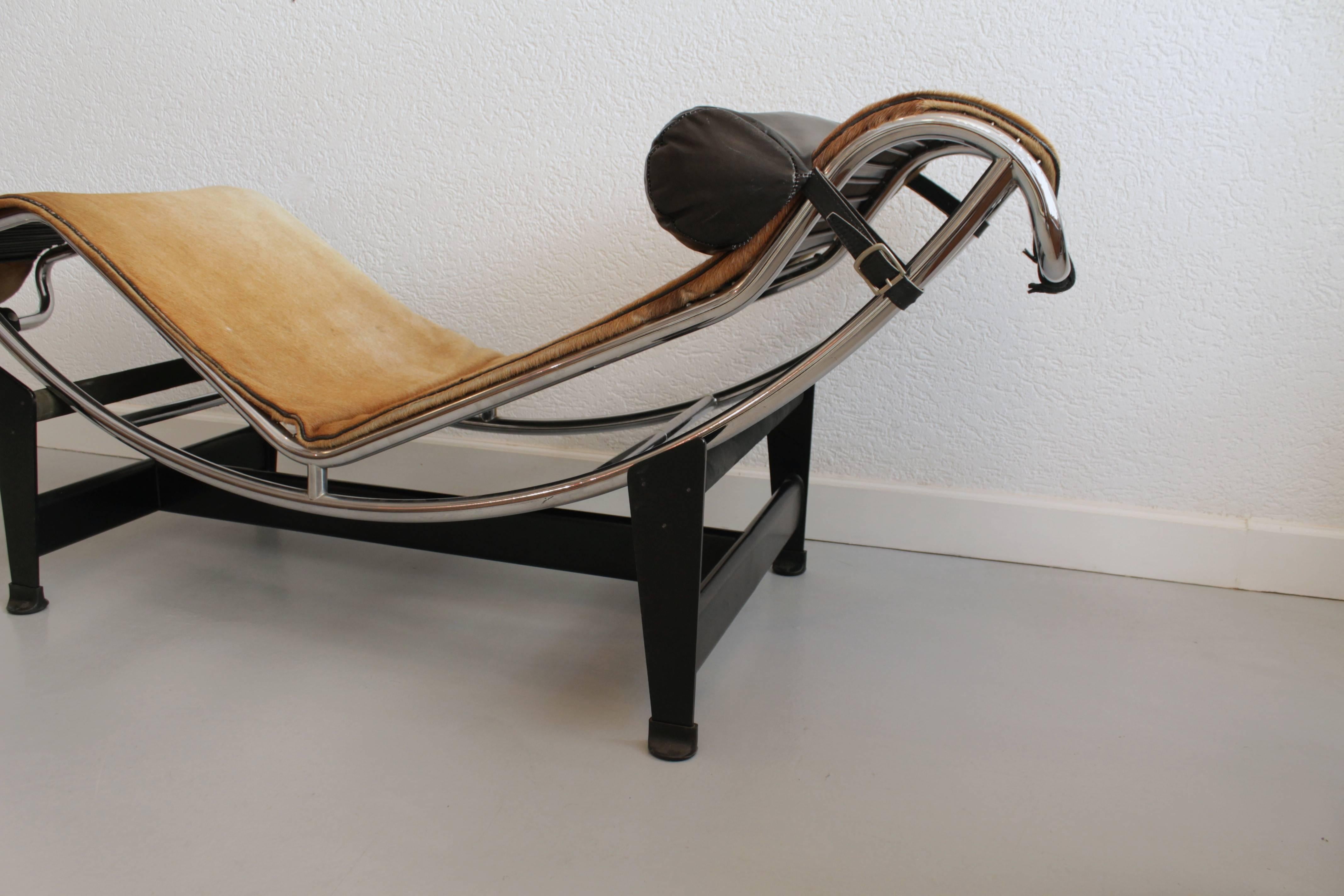 Italian Le Corbusier LC4 Pony Lounge Chair