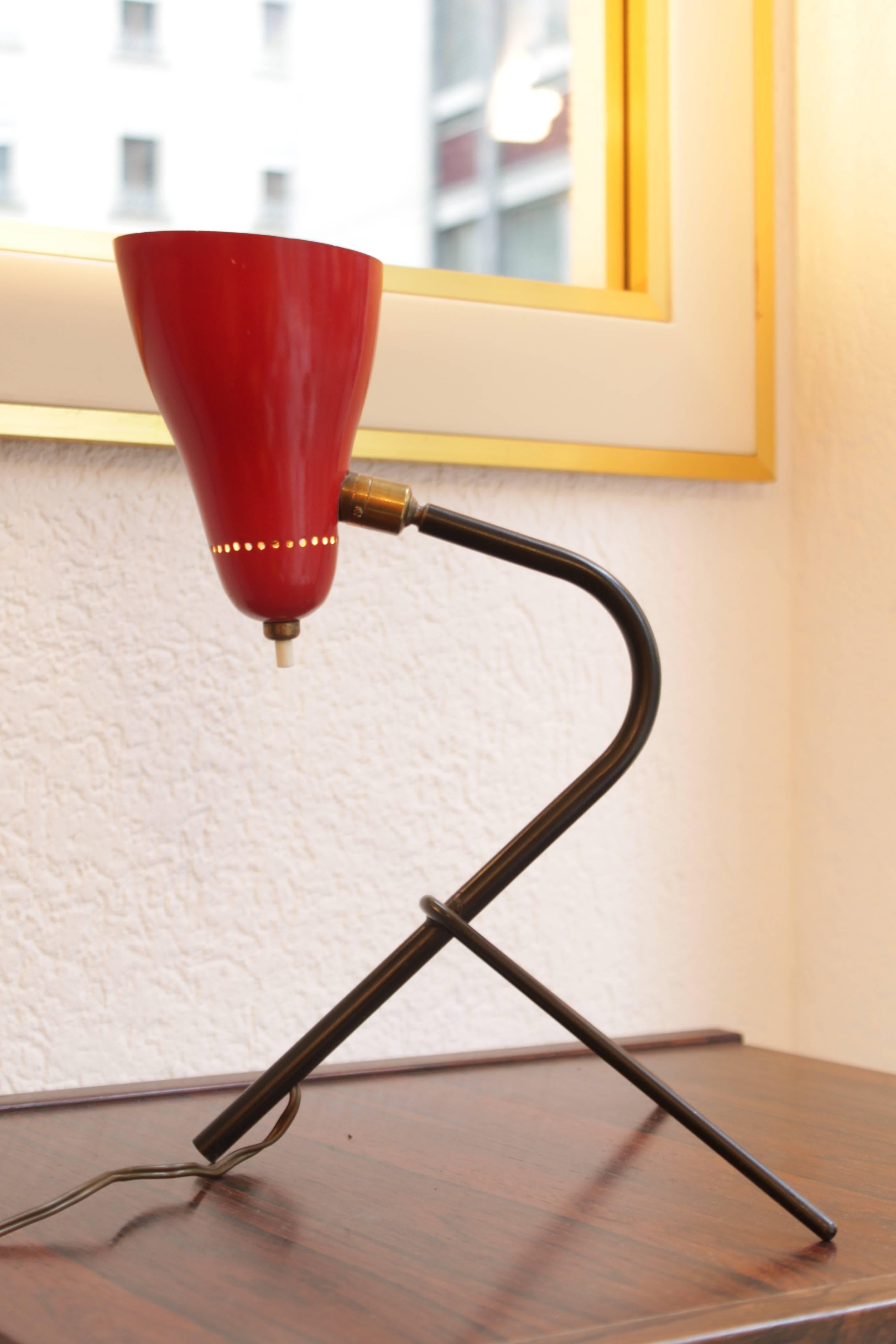Giuseppe Ostuni Tripod Table Lamp In Excellent Condition In Geneva, CH