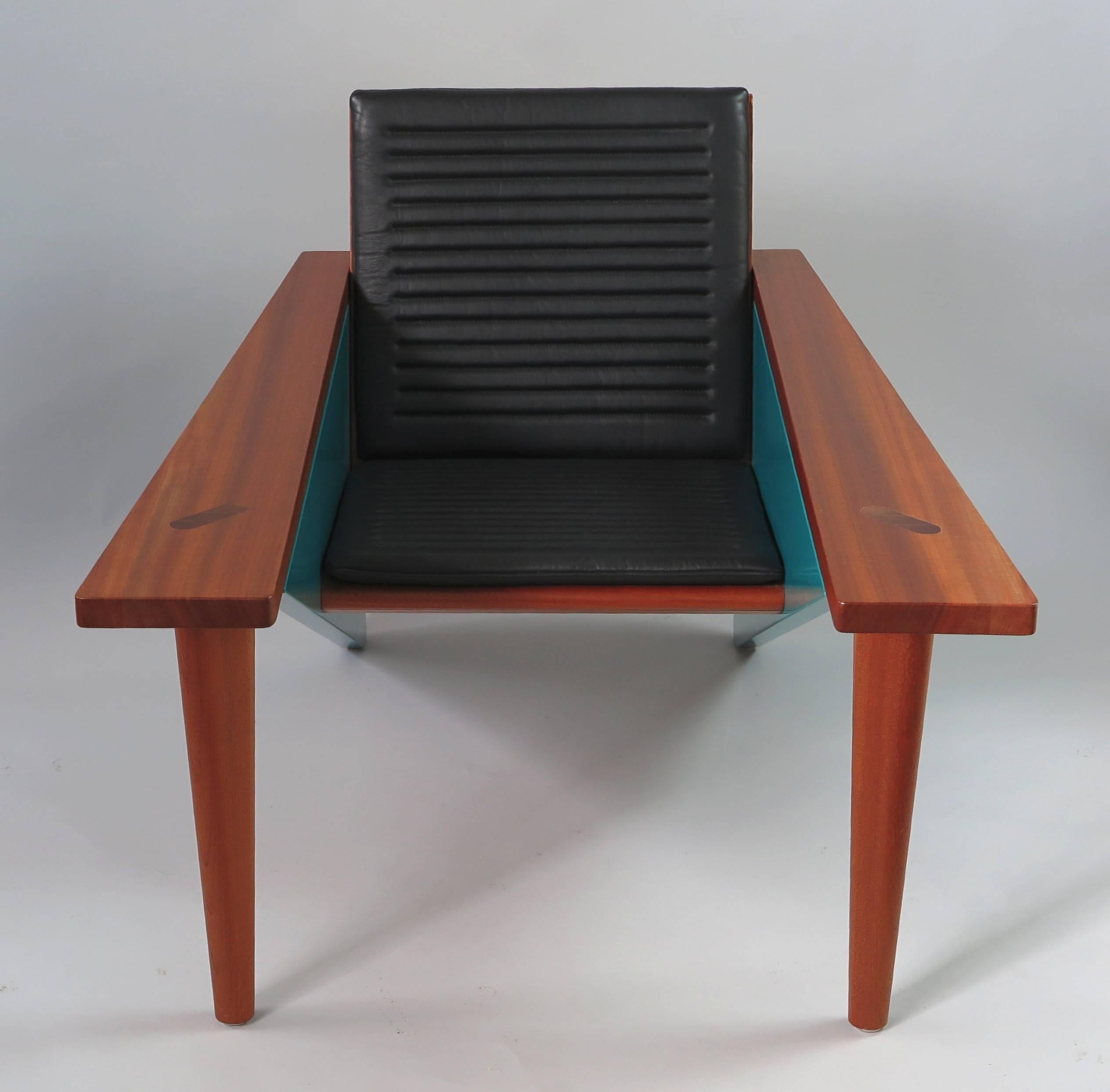 Stefan Zwicky's Iconic Lounge Chair, Switzerland, 1980s In Excellent Condition For Sale In Bern, CH