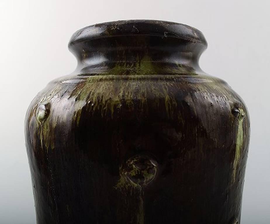 Danish ceramist, beautiful ceramic vase.

Signed illegible.

Measures 24 cm.

In good condition.