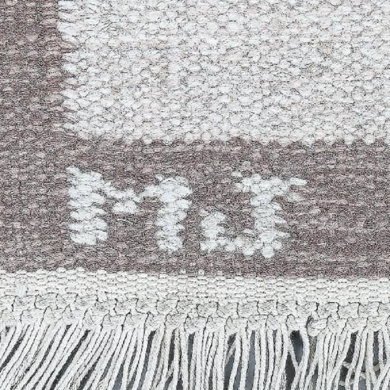 Röllakan, Swedish design 1960s, carpet.

Measures 182 x 125 cm.

Monogram signed 