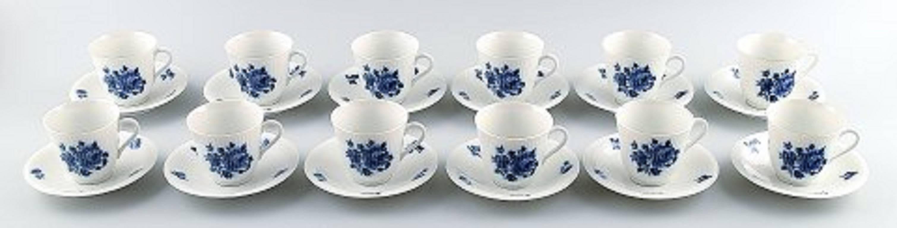 12 p. Rörstrand blue rose mocha service.

Sweden, mid-20th century.

The cup measures 6 x 6 cm. Saucer 11 cm.

In perfect condition.
