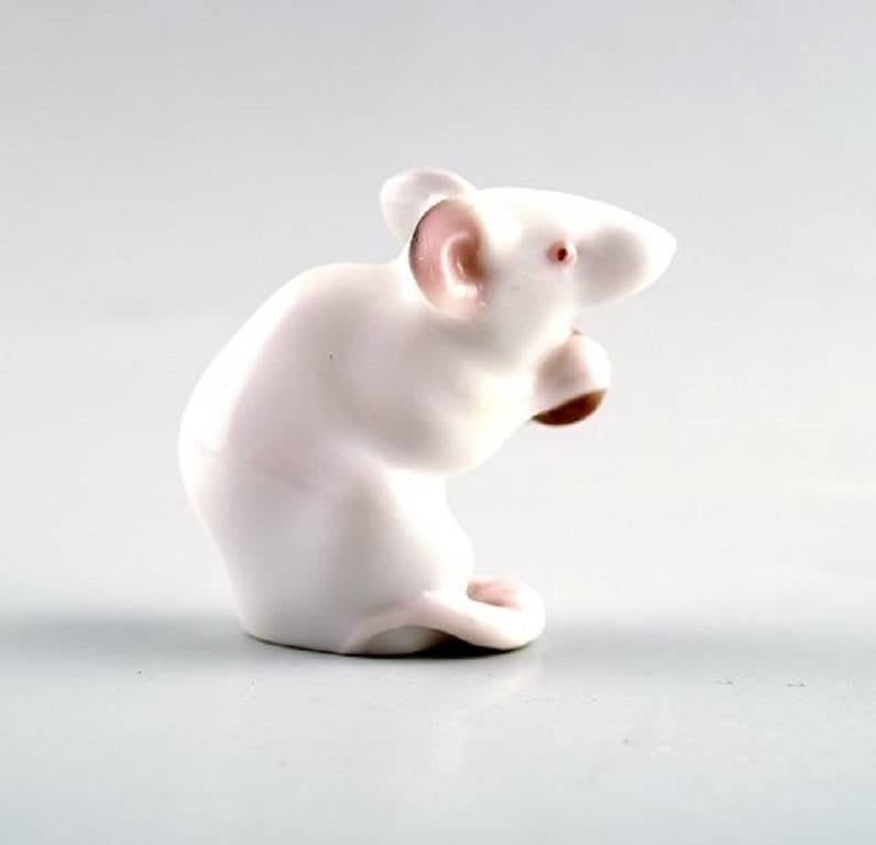 Danish Rare Royal Copenhagen Mouse with Nut, Number 344, Early 20th Century