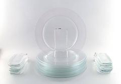 Reijmyre Glassworks, "Operakällaren", 12 Cover Plates, 12 Bread Dishes, 1980s