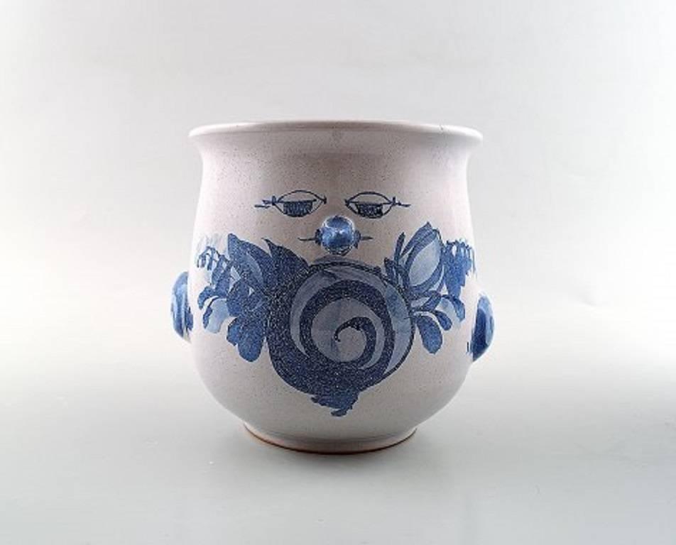 Pair of Wiinblad Unique Ceramics Flowerpots, Blue Glaze, 1973 and 1975 In Excellent Condition In Copenhagen, DK