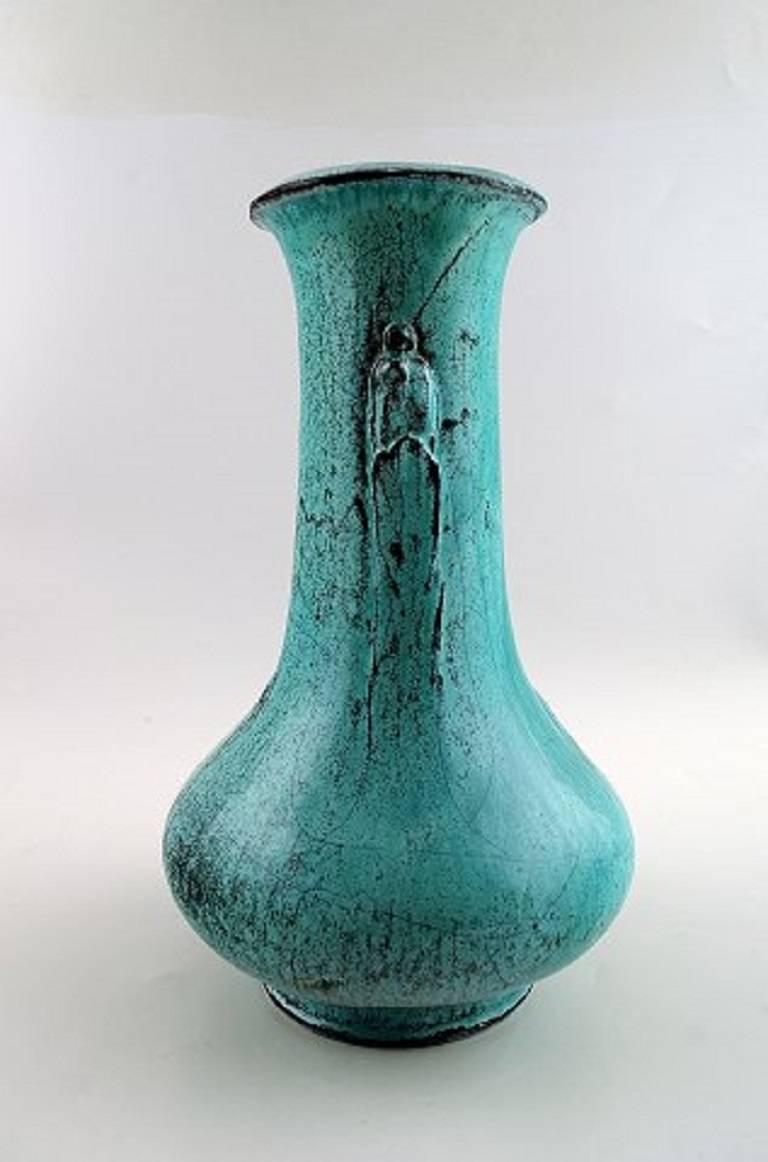 Svend Hammershøi for Kähler, HAK, glazed stoneware art pottery vase, 

1930s.

Designed by Svend Hammershøi.

Turquoise Green double glaze.

Measures 28 x 18 cm.

Marked.

In perfect condition.