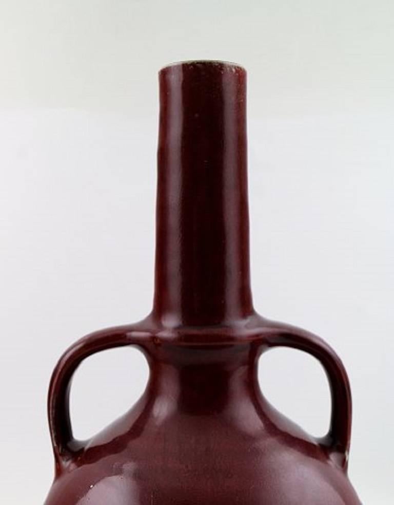 Royal Copenhagen Bode Willumsen unique oxblood glaze stoneware vase in antique Greek style.

Marked 