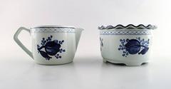 Royal Copenhagen / Aluminia Tranquebar, Rare Teapot with Warmer