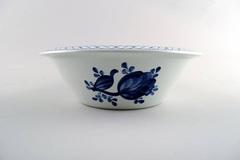 Two Tranquebar Aluminia / Royal Copenhagen Round Bowls, Number 2835