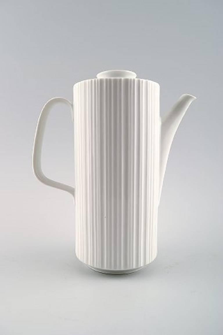 20ième siècle T. Wirkkala pour Rosenthal Studio-Line Porcelain Noire, service à moka pour six personnes en vente