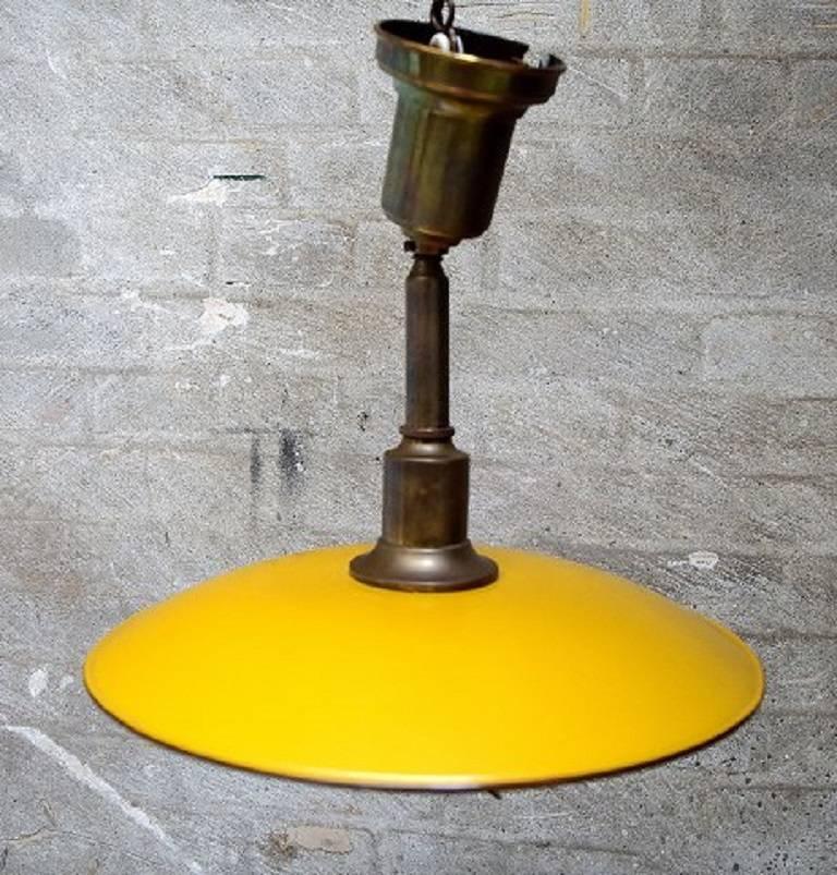 Poul Henningsen for Louis Poulsen PH 3½ / Two-Pendant Lamp with Brass Socket In Good Condition In Copenhagen, DK