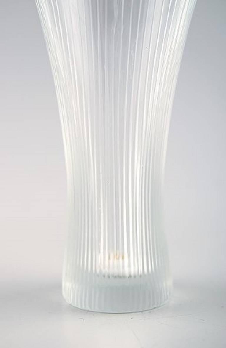 Tapio Wirkkala for Iittala, Clear Art Glass with Engraved Decoration, 1955 In Excellent Condition In Copenhagen, DK