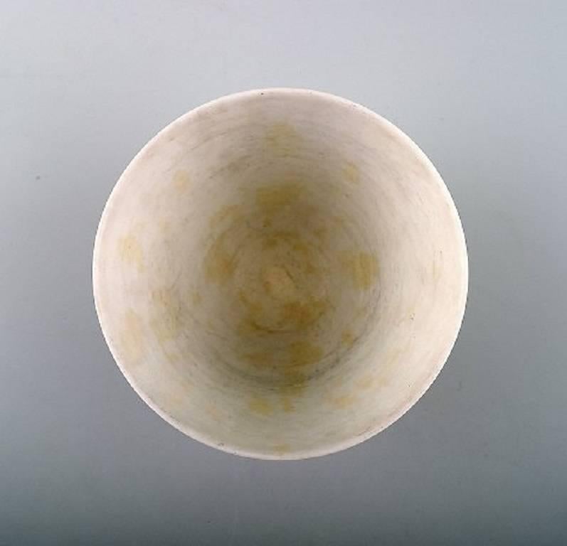 Rörstrand/Rorstrand, Gunnar Nylund Ceramic Bowl In Excellent Condition In Copenhagen, DK
