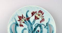 Plat en faïence Art Nouveau Gustavsberg décoré d'une fleur