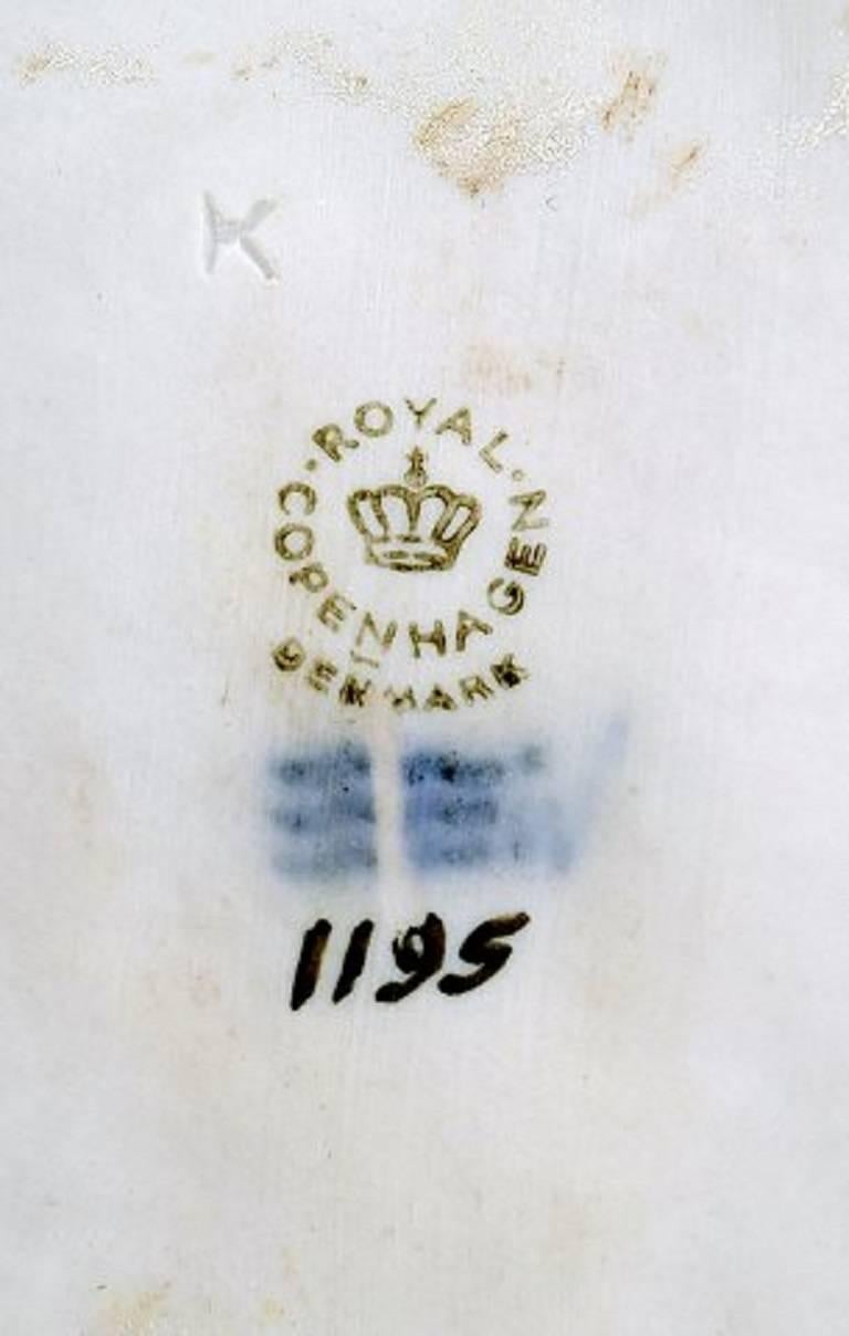 Royal Copenhagen Nummer 1195 Großer Stier:: entworfen von Knud Kyhn 2