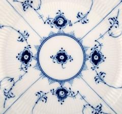 12 Plates Royal Copenhagen Blue Fluted Lunch Plates Number 1085