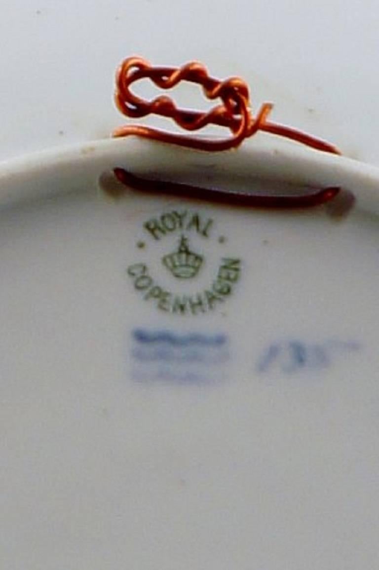 Cinque piatti natalizi e commemorativi di Royal Copenhagen 5