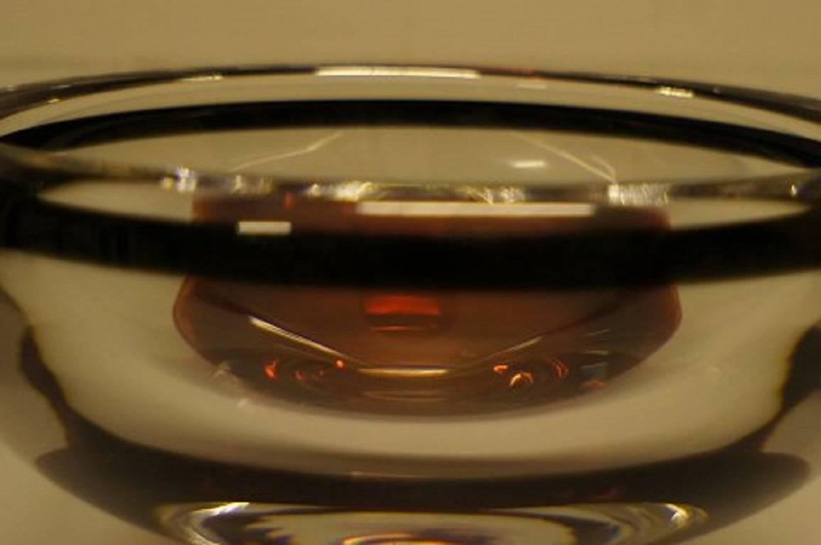 Orrefors Art Glass Bowl with Black Rim and Dark Red Bottom In Good Condition In Copenhagen, DK
