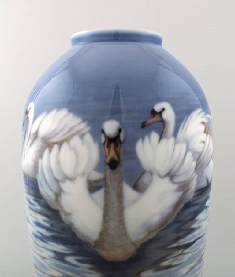 Art Deco Porcelain Margrethe Hyldahl Large Beautiful Porcelain Vase B&G