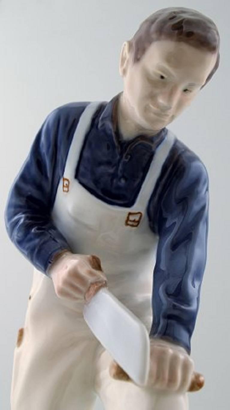 Bing & Grondahl figure craftsman 2434 carpenter. 

Measures: 27 cm.

Factory 1st. In perfect condition.