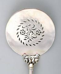 Georg Jensen "Acorn" Round Serving Spade, Designer Johan Rohde