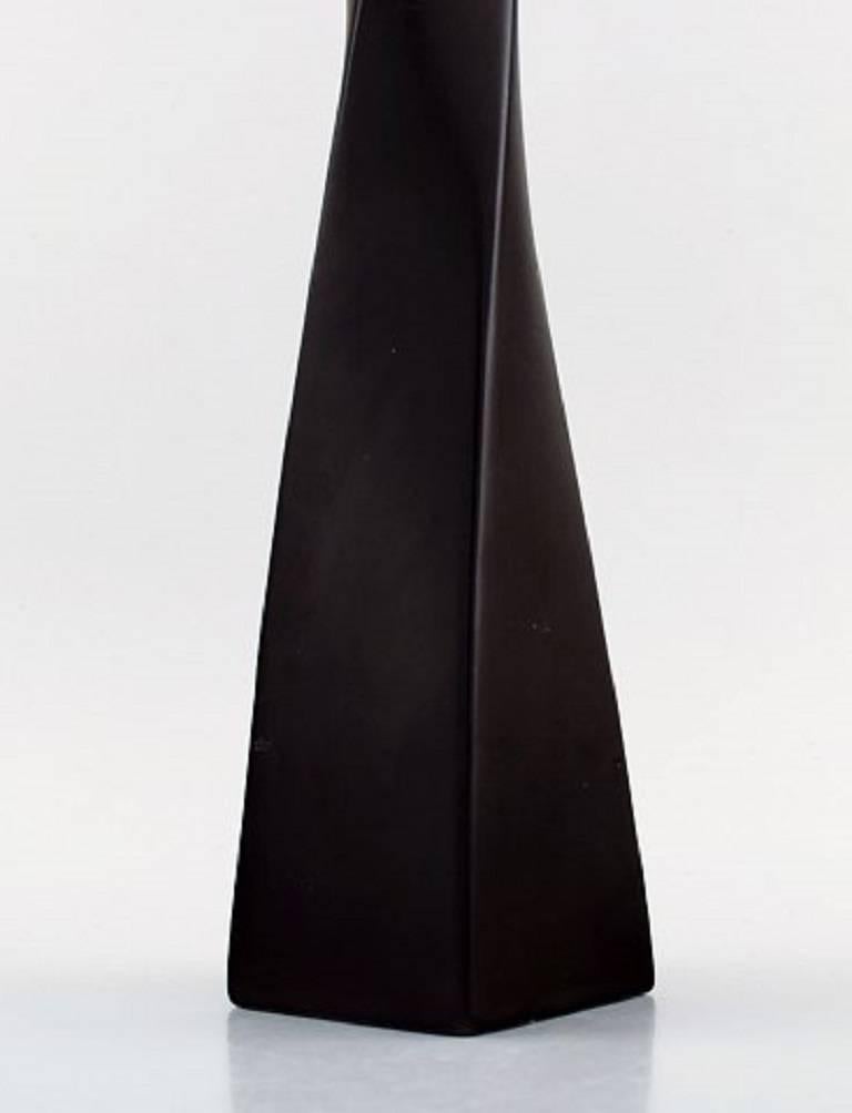 Scandinavo moderno Arthur Percy per Karlskrona, Grande vaso in ceramica d'arte in vendita