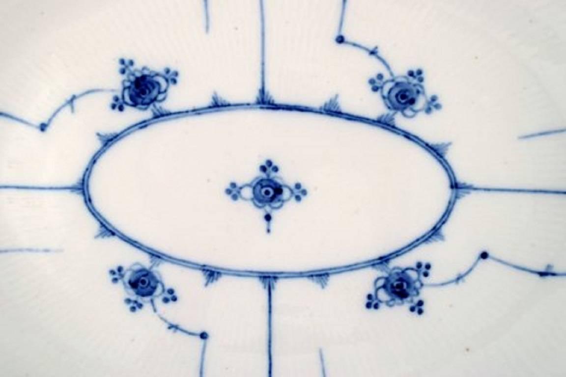 royal copenhagen serving platter