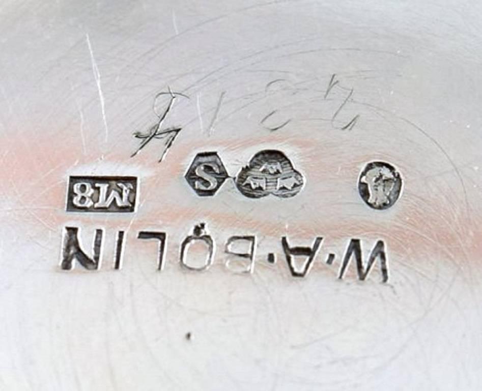 W.A. Bolin, Stockholm Master Court Jeweler, Art Deco Bowl in Silver, 1930s In Good Condition In Copenhagen, DK