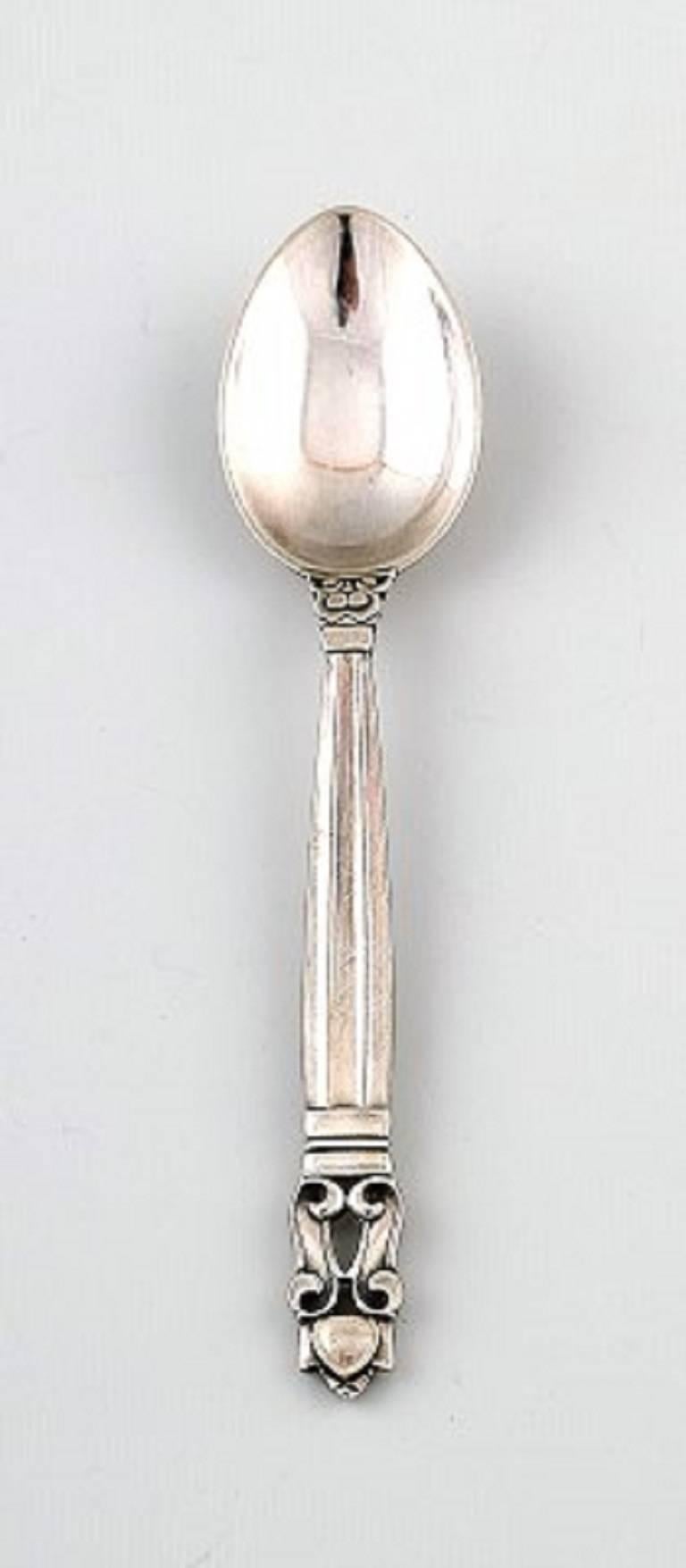 Georg Jensen "Acorn" six teaspoons. Sterling silver.

Designer: Johan Rohde.

Measures: Length 11 cm.

Stamped.

In perfect condition.