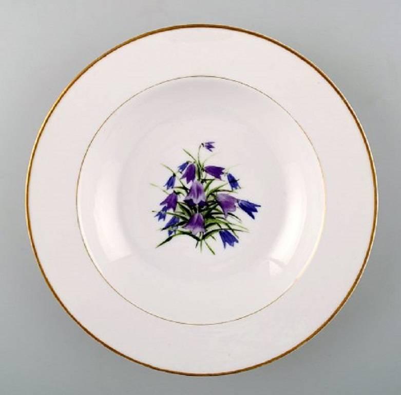 Cuatro platos hondos antiguos de Royal Copenhagen de estilo Flora Danica Danés en venta