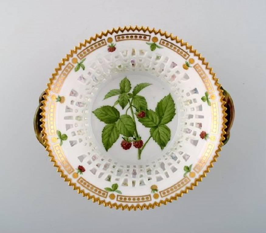 Neoclassical Royal Copenhagen Flora Danica Fruit Bowl Number 20/3532