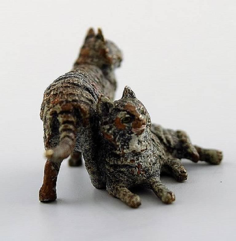 Vienna bronze, two cats, bronze figure of high quality.

Probably Franz Bergmann.

In good condition with fine patina.

Austria, circa 1900s-1910s.

Provenance: Private Swiss Collection.

Measures: 25 mm. X 17 mm.

Unsigned.