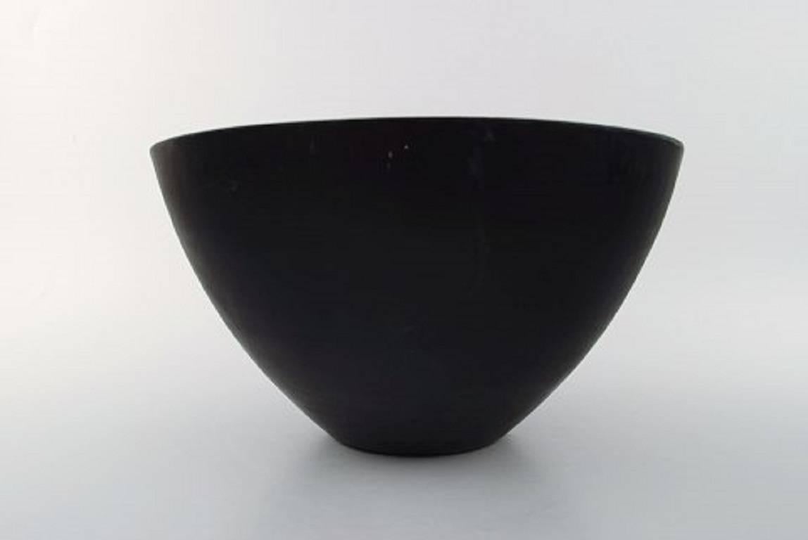 Three Krenit bowls by Herbert Krenchel. Black metal and black enamel,

1970s.

The bowls measures 25 cm. x 14.5 cm. And 16 cm. x 7.5 cm.

In perfect condition.

Stamped. Krenit, Denmark.