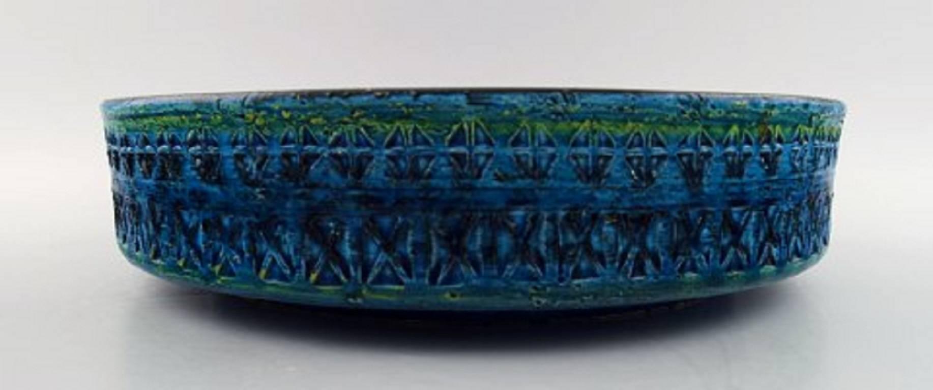 Bitossi, Rimini blue dish bowl in ceramics, designed by Aldo Londi.

Stamped. 1960s.

Measures 28 cm. X 7 cm.

In perfect condition.