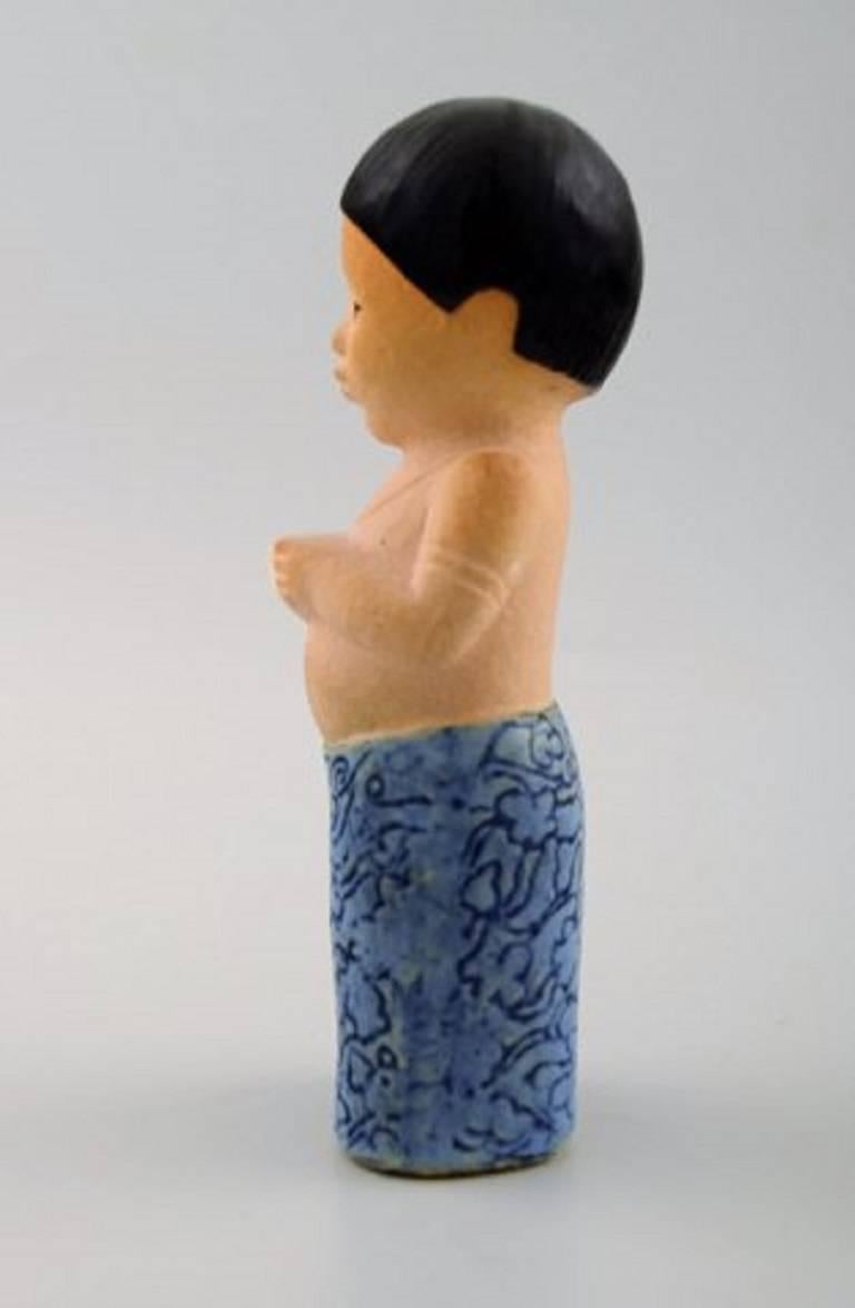 Lisa Larson for Gustavsberg. Stoneware figure from "All the world's children."

Measures: Height 13.5 cm.

In perfect condition.
Marked.