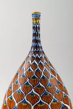 Franco Mari, Deruta Large Ceramic Vase, Narrow Neck, Italy, Late 20th Century