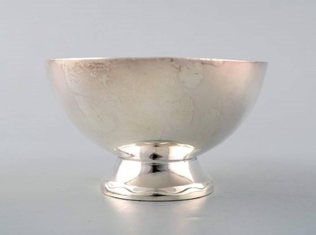 Art déco Rare et fine saucière/gravure Swan en métal argenté, Christofle 'Gallia'