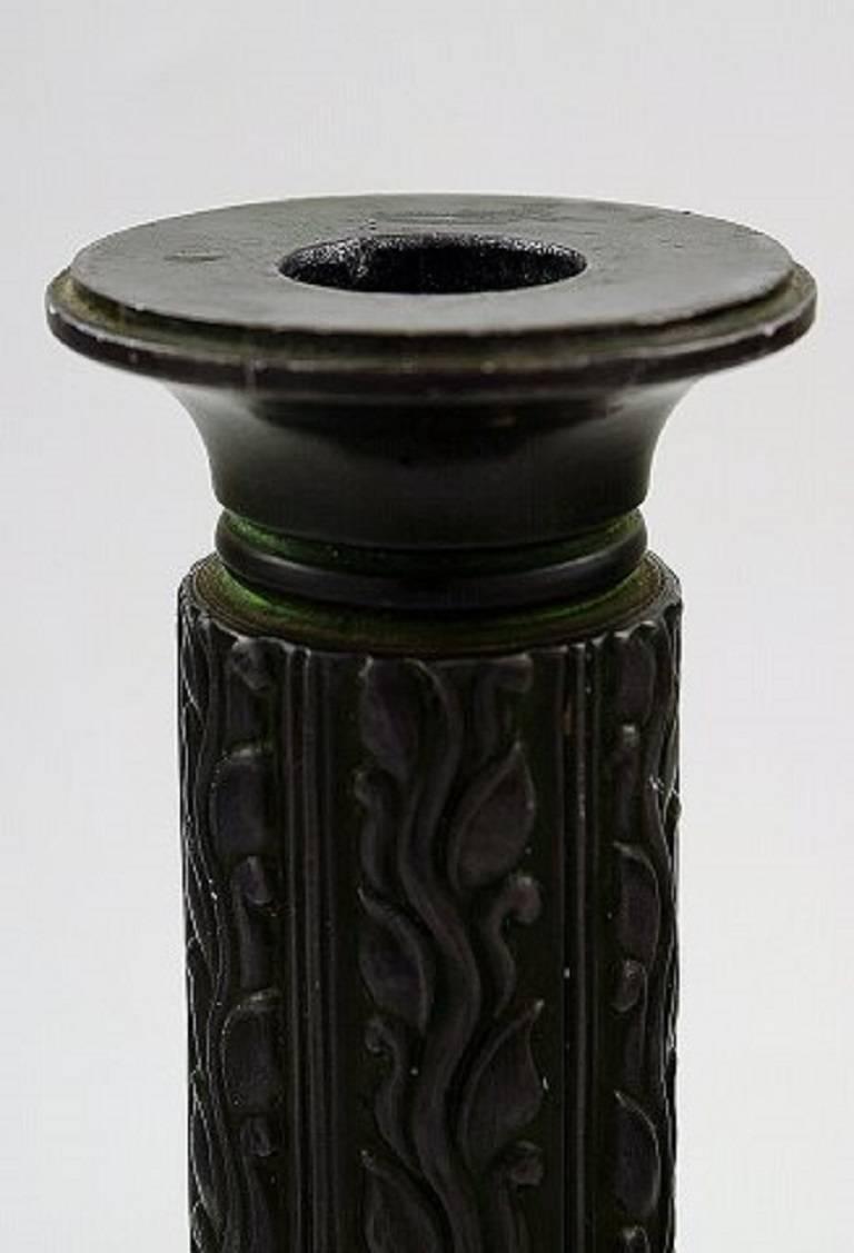 Just Andersen, candlestick of patinated bronze.
Stamped in monogram Just A.
Measures: 15 x 11 cm.
In very good condition.