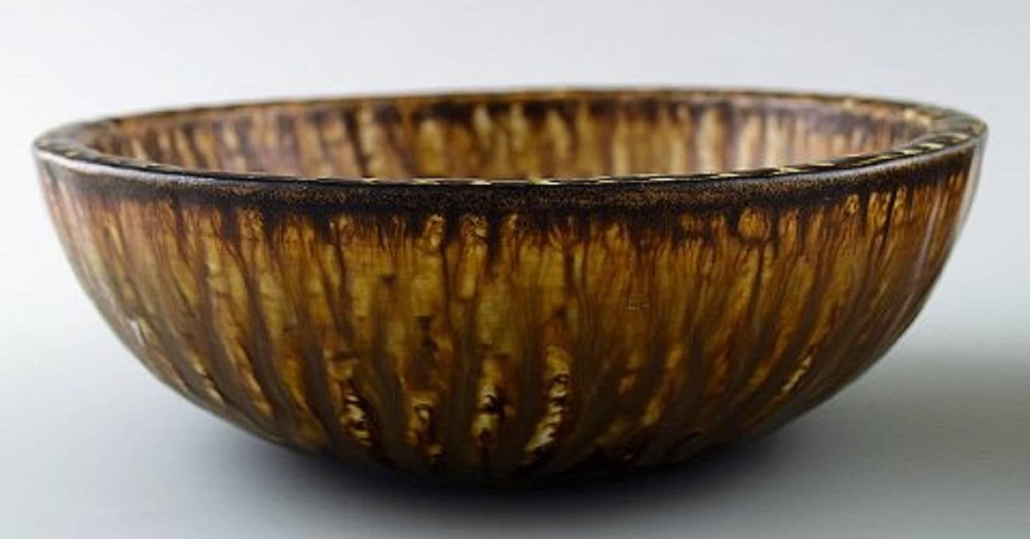 Scandinavian Modern Rörstrand/Rørstrand Gunnar Nylund, Pair of Ceramic Bowls