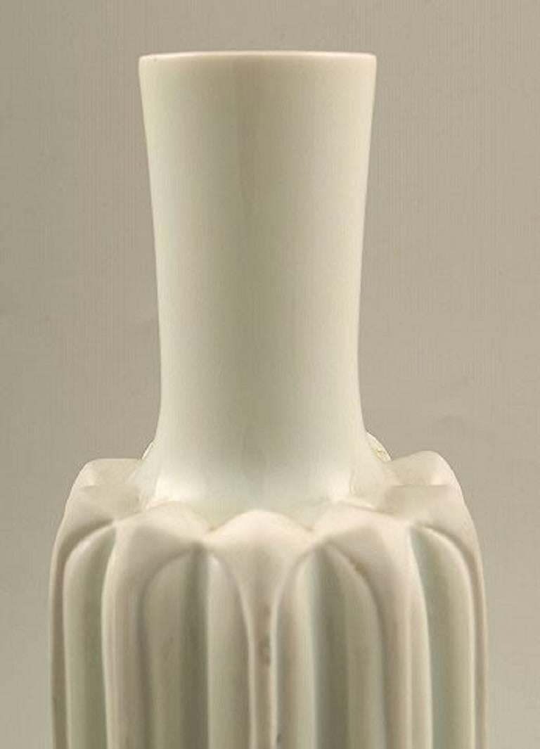 Rare Lisbeth Munch Petersen, vase in porcelain, made by Bing & Grøndahl, Copenhagen.
Measures: 22 cm.
Stamped.
In perfect condition, 1. factory quality.