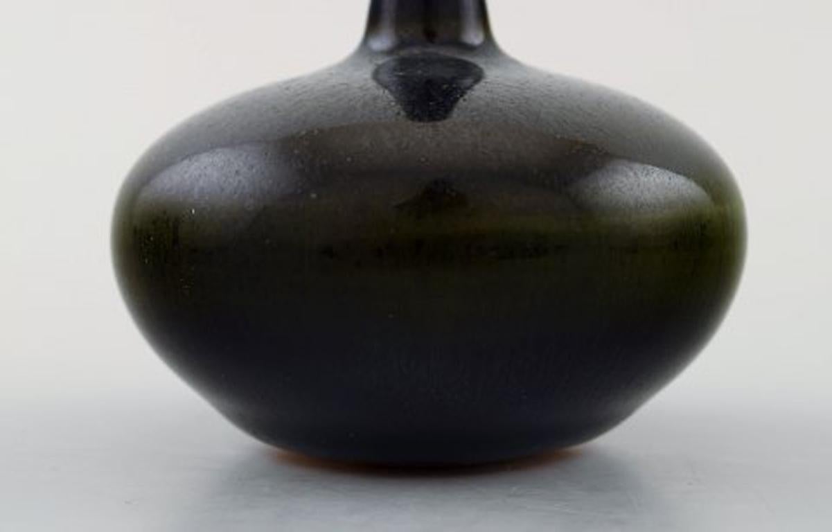 Rolf Palm, Mölle, Unique Ceramic Vase in Dark Shiny Glaze, Swedish Design, 1971 In Excellent Condition In Copenhagen, DK