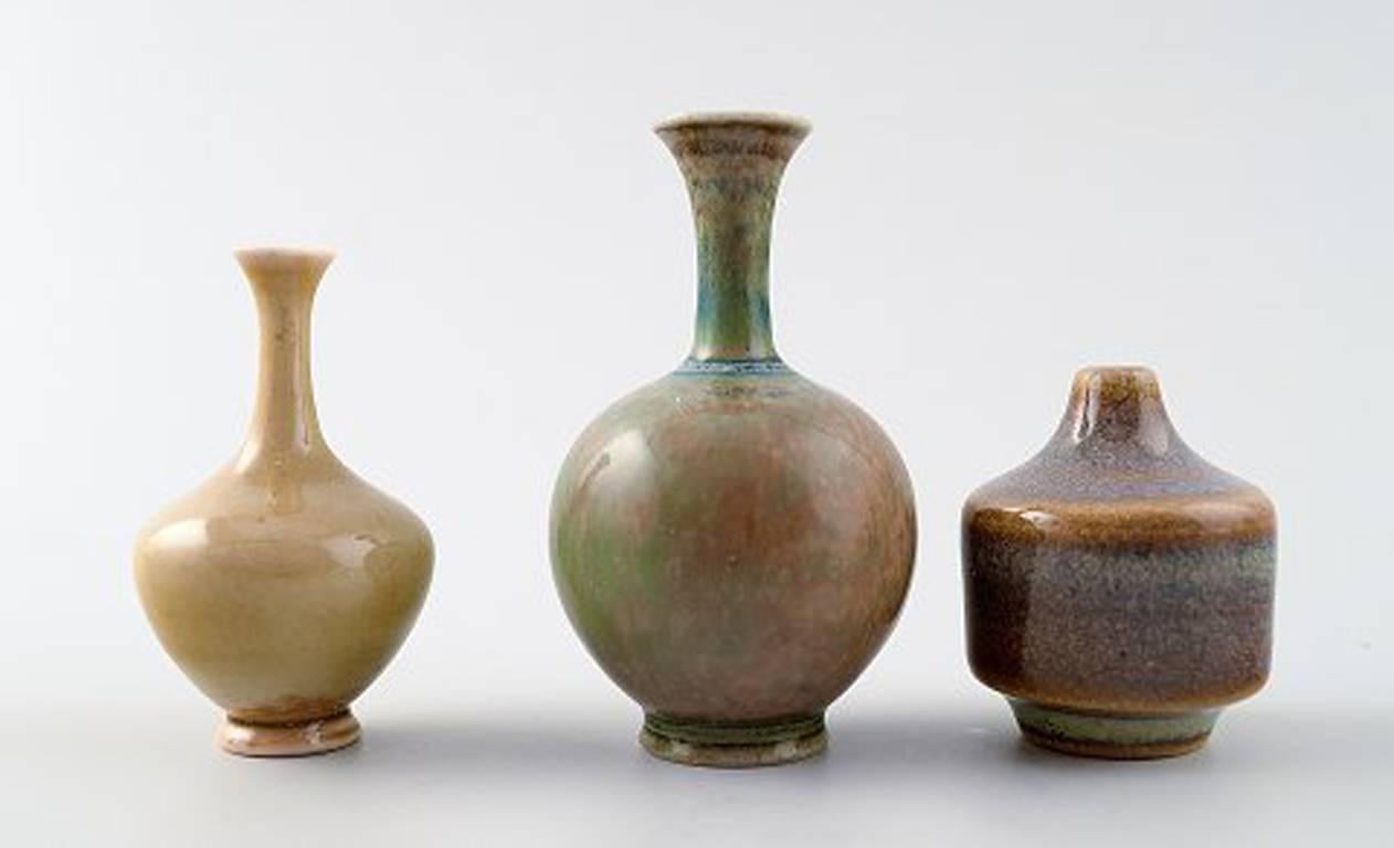 Collection of Höganäs Miniature Vases, a Total of Seven Pieces In Excellent Condition In Copenhagen, DK