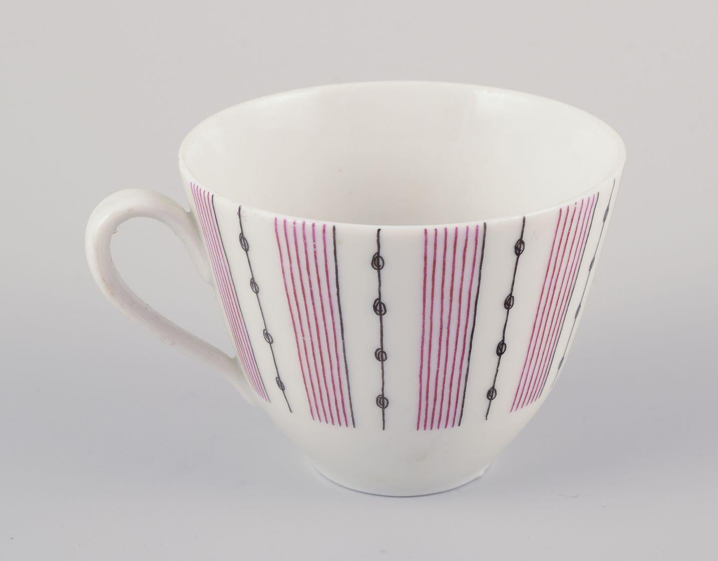 Swedish Gunnar Nylund for Rörstrand. Set of five 