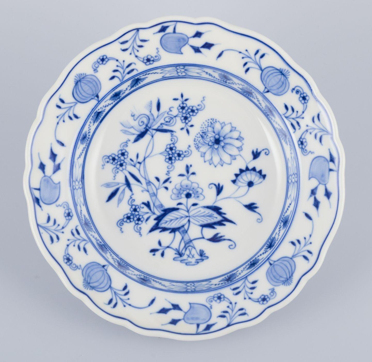 Glazed Meissen, Germany. Set of six deep porcelain plates with 