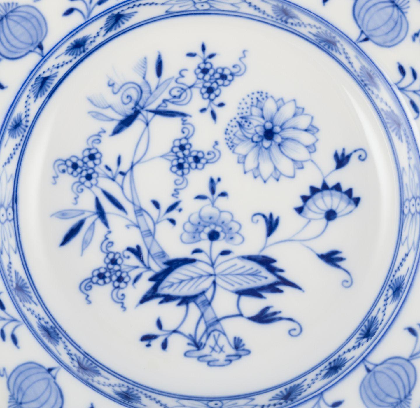 Meissen, Germany. Set of six deep porcelain plates with 